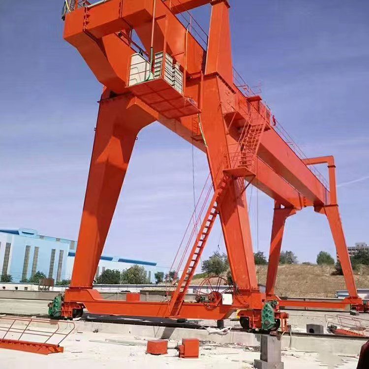 通用門(mén)式起重機(jī)